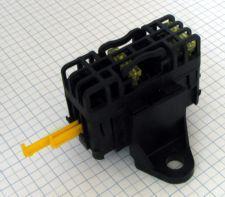 držiak 6NP-kryt+držiak+konektor